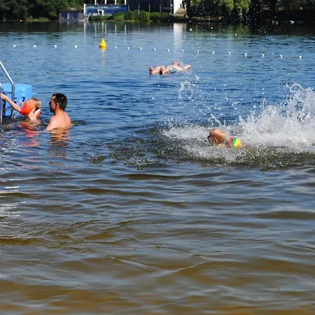 Gemutliches Ferienhaus In Feriendorf Silbersee Mit Grossem Garten - B48663 Semesterbostad *